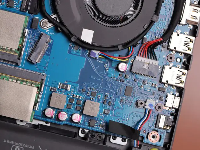 Asus TUF Gaming A15 FA506QR second M.2 slot