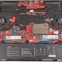 Asus ROG GX550LXS internal picture