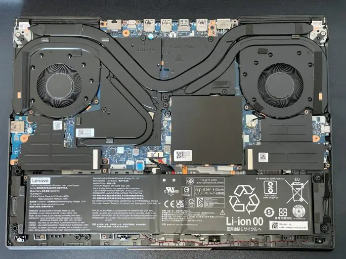 Lenovo Legion 5 Pro internal photo