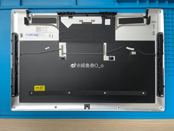 Dell XPS 13 Plus 9320 bottom cover